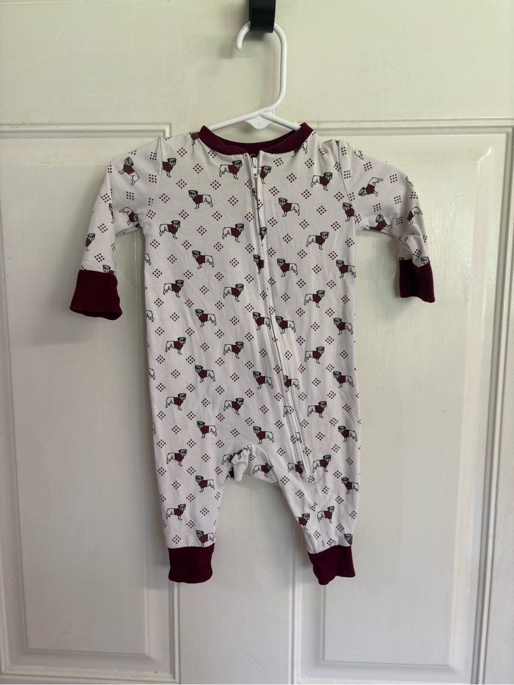 3M Ishtex white/maroon Mississippi State Bulldogs Touchdown Zip up Playsuit. EUC